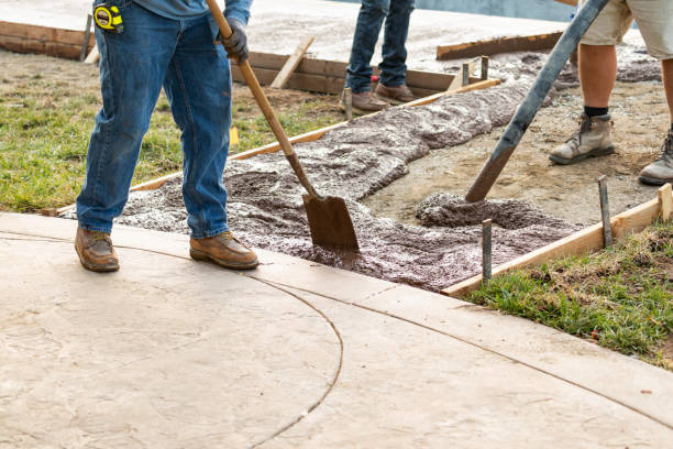 Best Concrete driveway installation  in Utica, NE